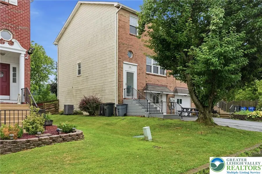 236 Vista Drive, Easton, PA 18042 - #3