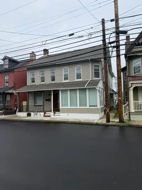 15 N 4th Street, Emmaus, PA 18049 - #2