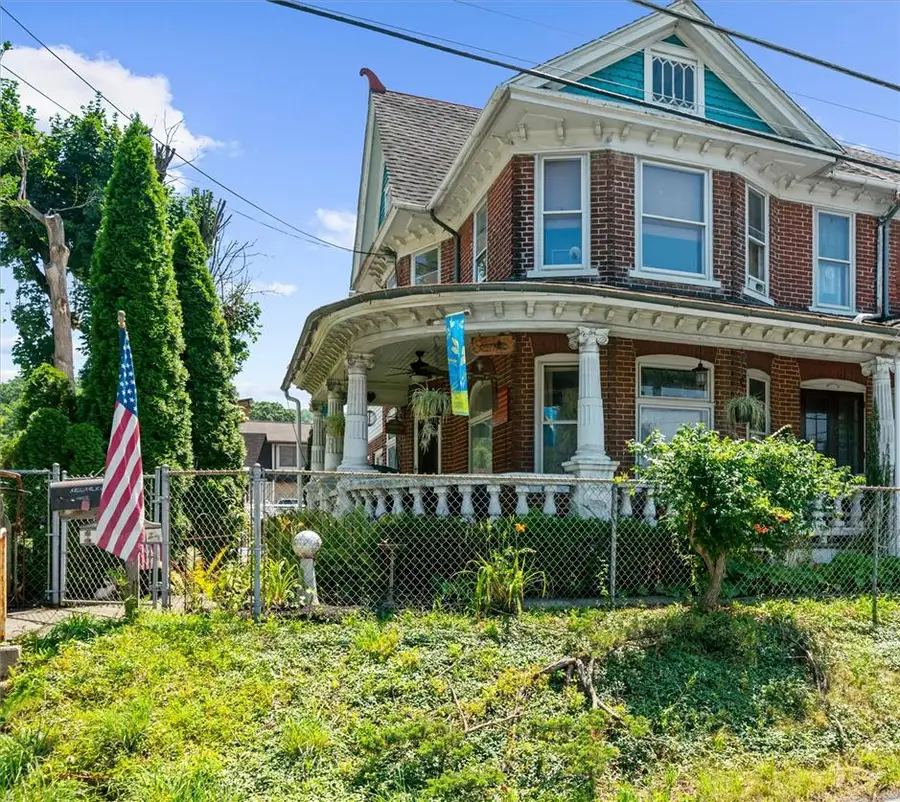 306 E Emmaus Avenue, Salisbury, PA 18103 - #2