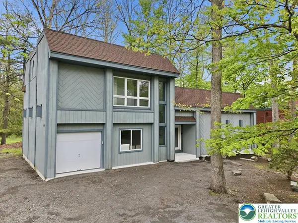3120 Greenbriar Drive, Stroud Twp, PA 18301