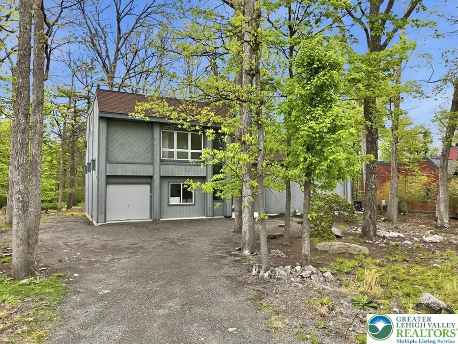 3120 Greenbriar Drive, Penn Estates, PA 18301 - #2