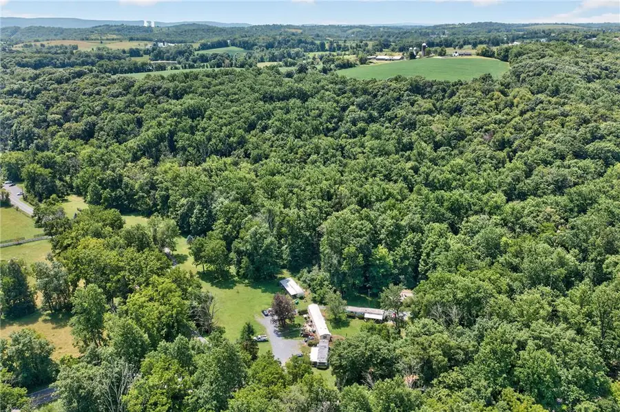 261 Schipps Lane, Mount Bethel, PA 18343 - #3
