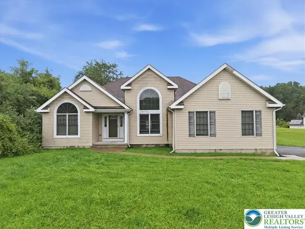 86 E Northpark Drive, Middle Smithfield Twp, PA 18302