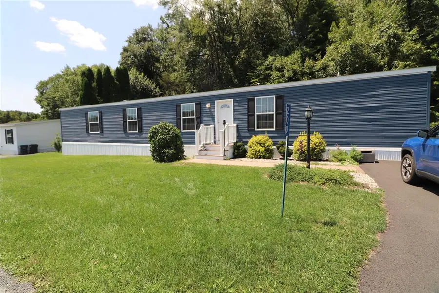 200 Fawn Valley, Stroudsburg, PA 18360 - #2