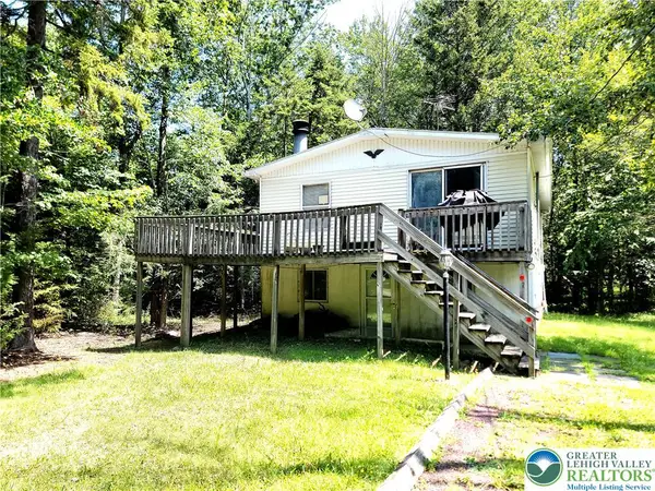 5111 Eagle Place, Coolbaugh Twp, PA 18346