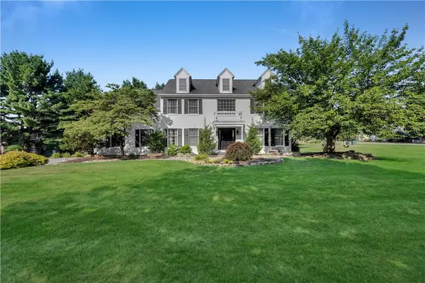 8348 Pheasant Run, Upper Macungie Twp, PA 18051