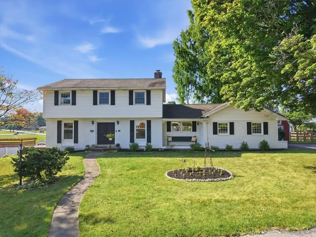 3146 Club Drive, Dorneyville, PA 18103 - #1