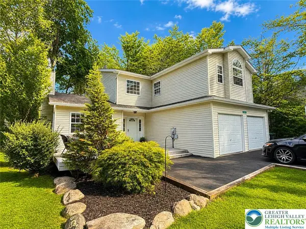 113 St Regis Walk, Coolbaugh Twp, PA 18466