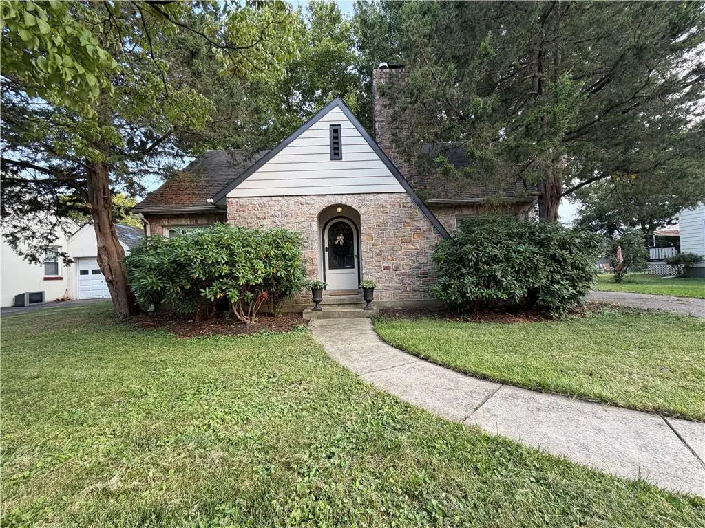 2714 Broad Street, Easton, PA 18045 - #1
