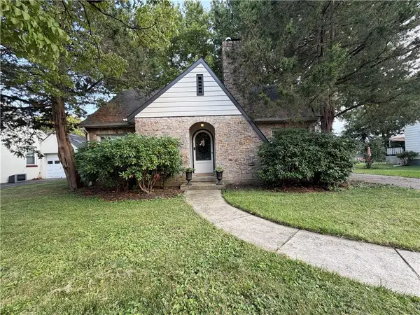 2714 Broad Street, Easton, PA 18045