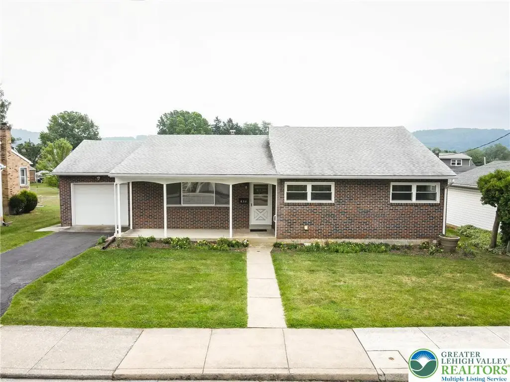 632 W Greenleaf Street, Emmaus, PA 18049 - #1