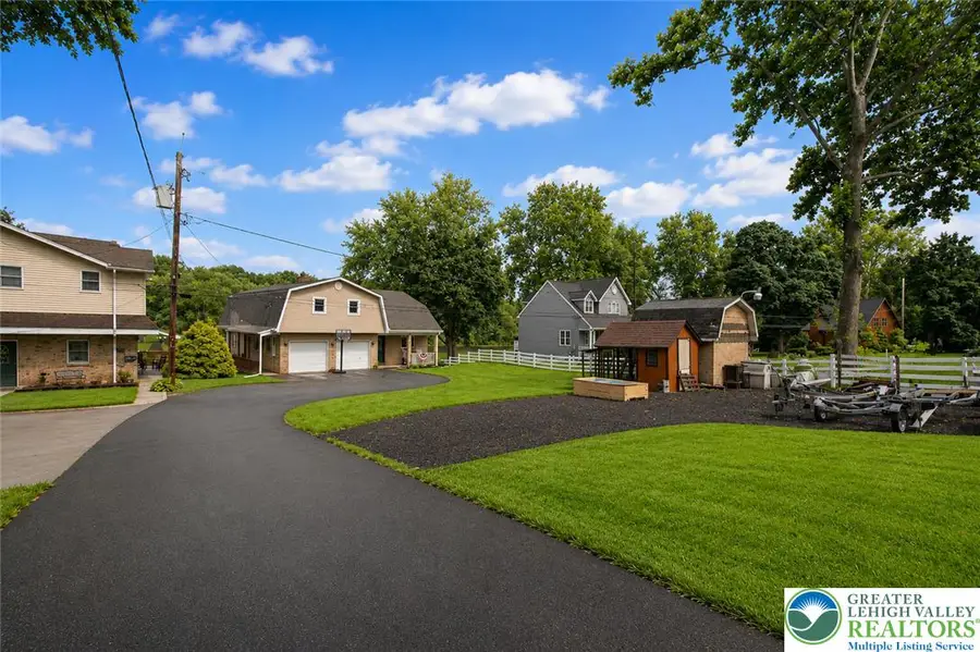 5973 Del Haven Road, Lower Mount Bethel, PA 18013 - #3
