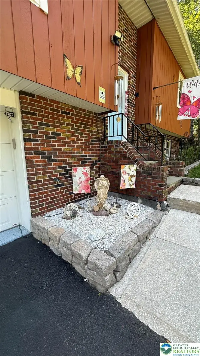 8466 Bumble Bee Way, Coolbaugh, PA 18466 - #2