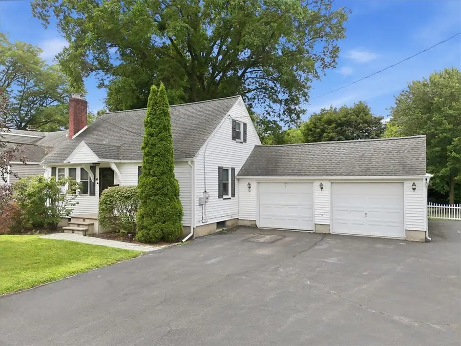 467 8th Street, Stroudsburg, PA 18360 - #2