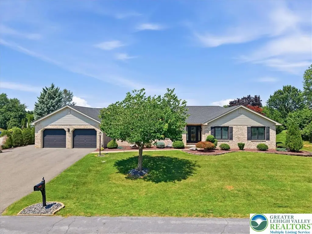 4652 Willow Lane, Lower Nazareth, PA 18064 - #1