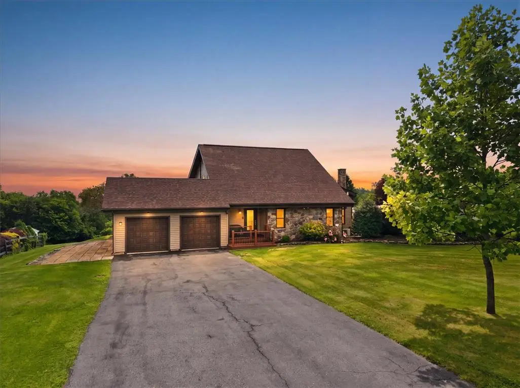 8751 Pleasant View Road, Lower Mount Bethel, PA 18013 - #1