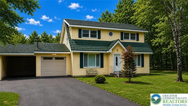 77 Caedman Drive, Penn Forest Twp, PA 18210