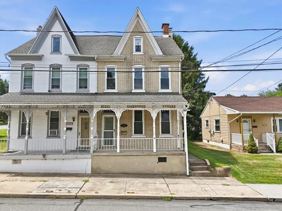 105 S Whiteoak Street, Kutztown, PA 19530 - #2