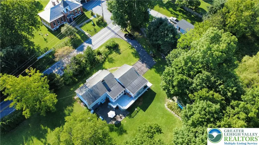 524 Walnut Drive, Lehigh, PA 18067 - #2