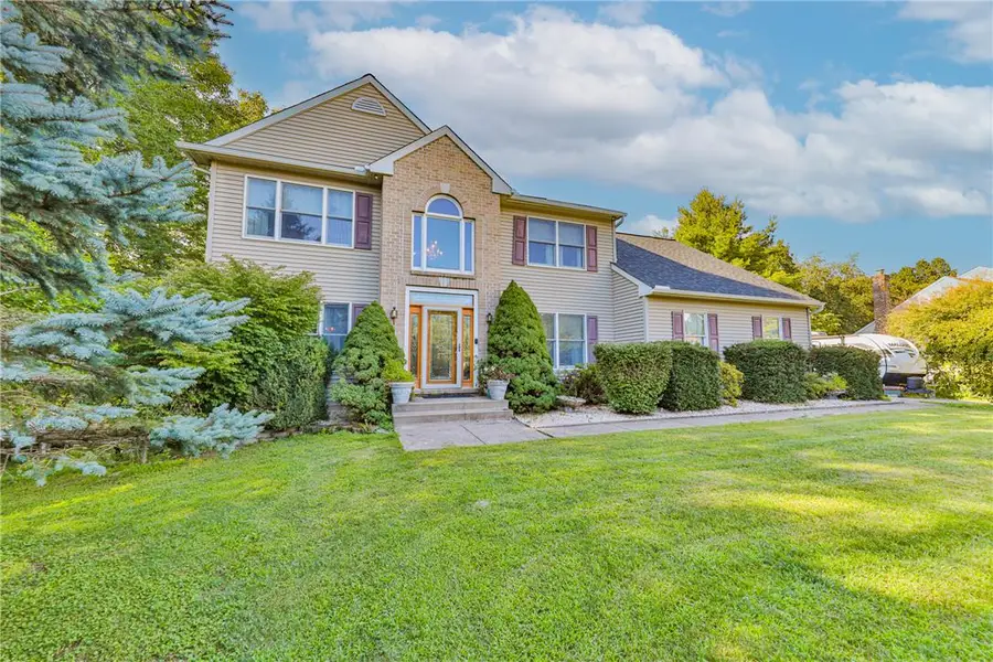 4132 Crest View Drive, Stroudsburg, PA 18360 - #2
