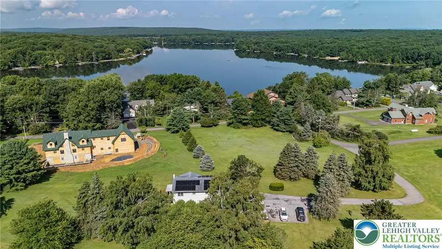12 Manor Lane, Penn Forest, PA 18229 - #2