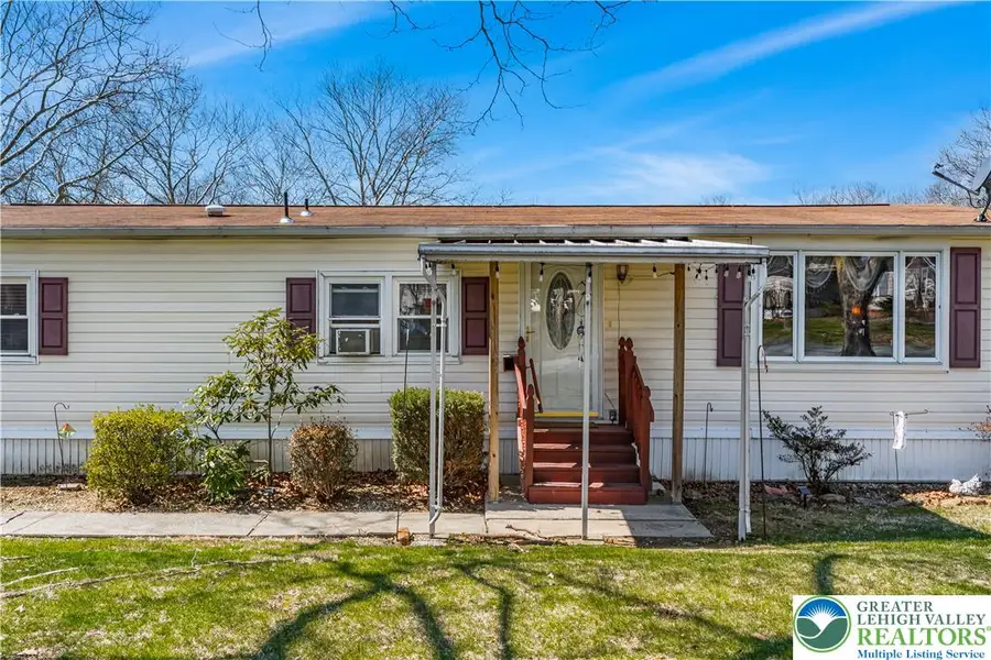1 Woodsdale, Moore, PA 18014 - #3