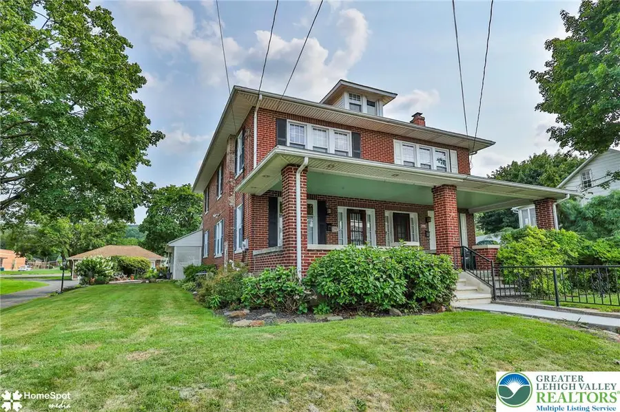 594 W Emaus Avenue, Allentown, PA 18103 - #2