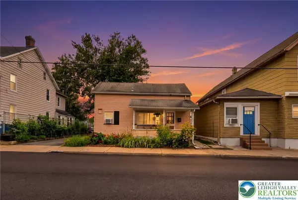 1424 Newport Avenue, Northampton Boro, PA 18067
