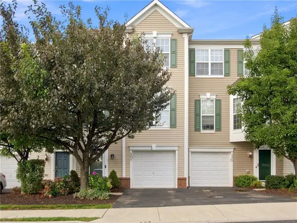 5275 Chandler Way, South Whitehall Twp, PA 18069