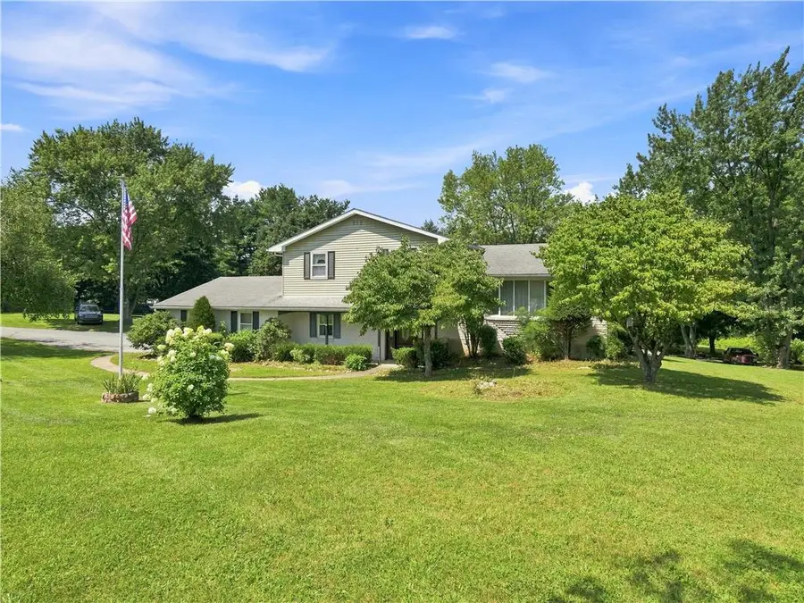 2815 Semmel Road, North Whitehall, PA 18080 - #2