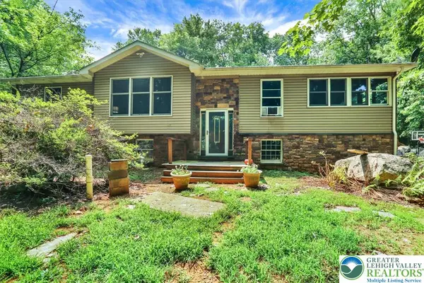19 Woods Lane, Washington Twp, PA 19504