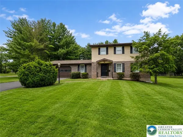 108 Hillside Drive, Coopersburg Boro, PA 18036