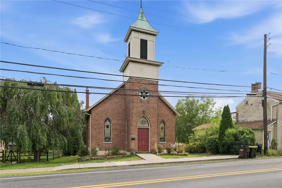 3172 Main Street, Springtown, PA 18081 - #3