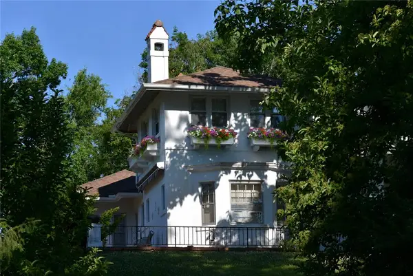 235 Bella Vista Drive, Bethlehem City, PA 18017