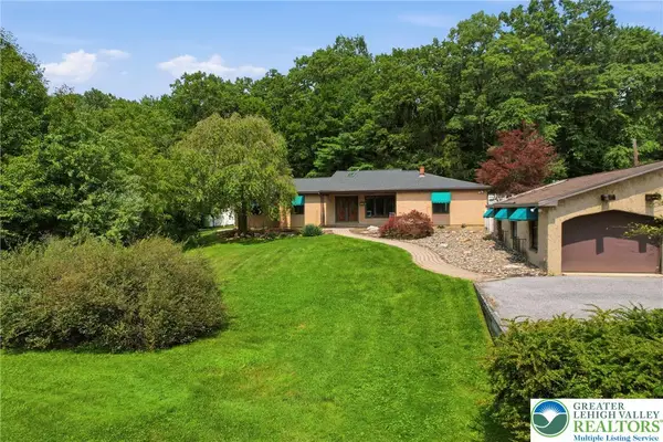 1421 Nectarine Road, Lehigh Twp, PA 18038