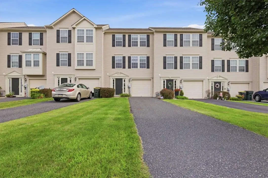 1111 Sparrow Way, Trexlertown, PA 18031 - #1