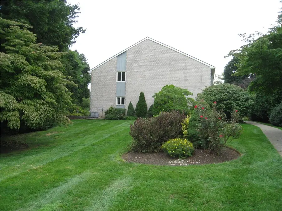 301 Carver Drive, Bethlehem, PA 18017 - #3