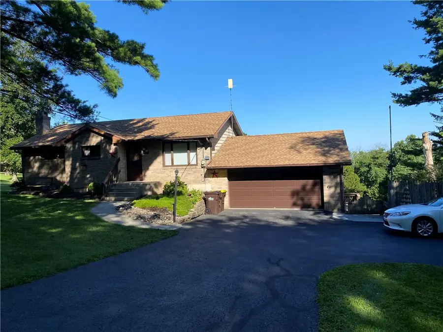 5443 S Mountain, Upper Milford, PA 18049 - #2