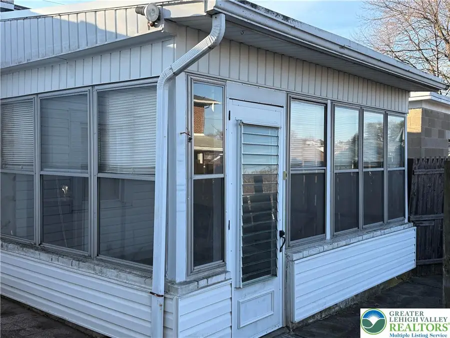 1226 S 9th Street, Allentown, PA 18103 - #2