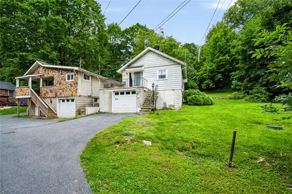 2242 Edgewood Avenue, Easton, PA 18045