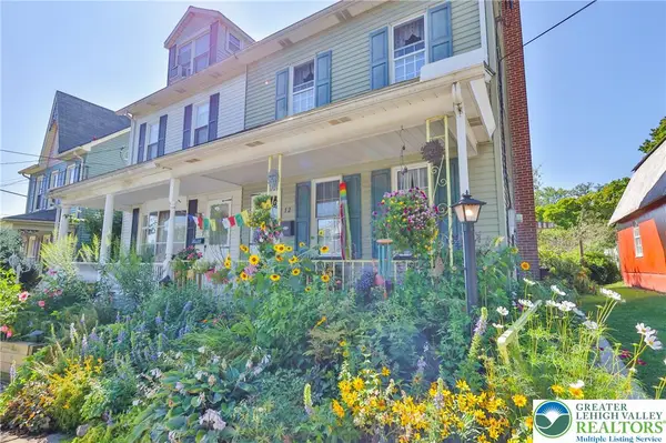 12 E North Street, Nazareth Boro, PA 18064