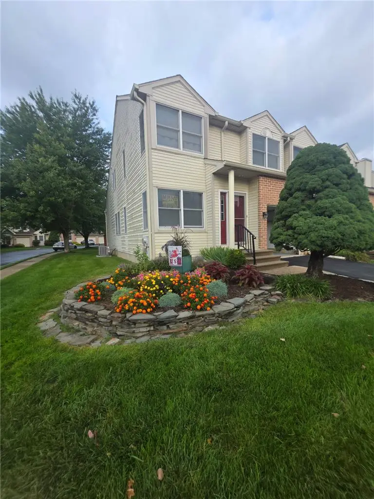 302 Oxford Place, Macungie, PA 18062 - #3