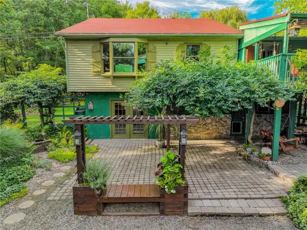 364 W Mountain Road, Bushkill Twp, PA 18091