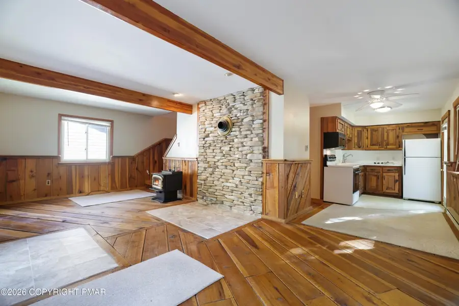 1333 Grand Mesa Drive, Sierra View, PA 18330 - #2