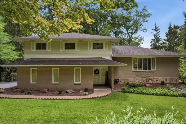 3708 Hawthorne Drive, Upper Saucon Twp, PA 18034