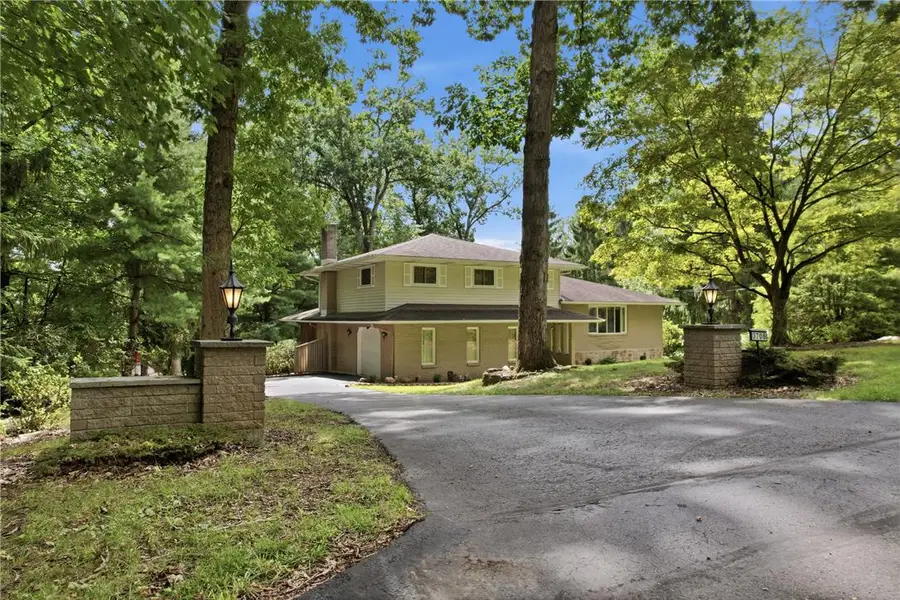 3708 Hawthorne Drive, Center Valley, PA 18034 - #2