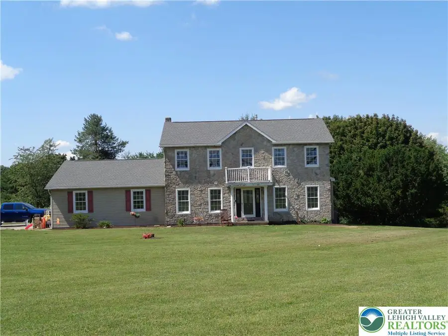 5530 Gomez Lane, North Whitehall, PA 18080 - #2