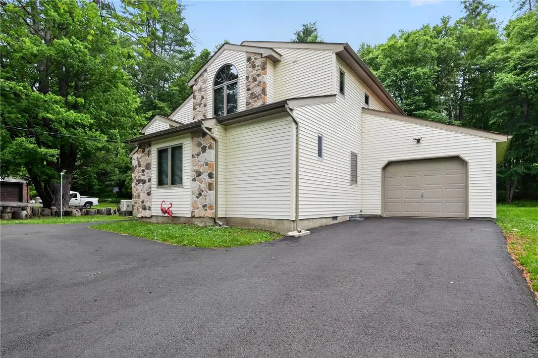 1119 Mink Court, Bushkill, PA 18324 - #1