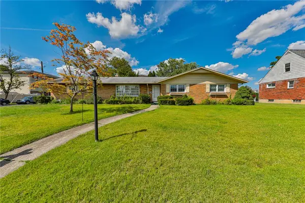 1705 E Cedar Street, Allentown City, PA 18109
