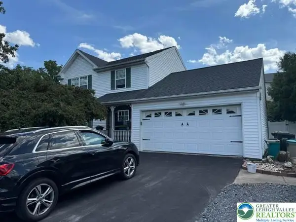 2170 Black Forest Drive, North Whitehall Twp, PA 18037